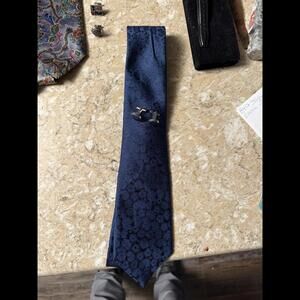 Harrods Navy Blue Floral Tie with Cufflinks
